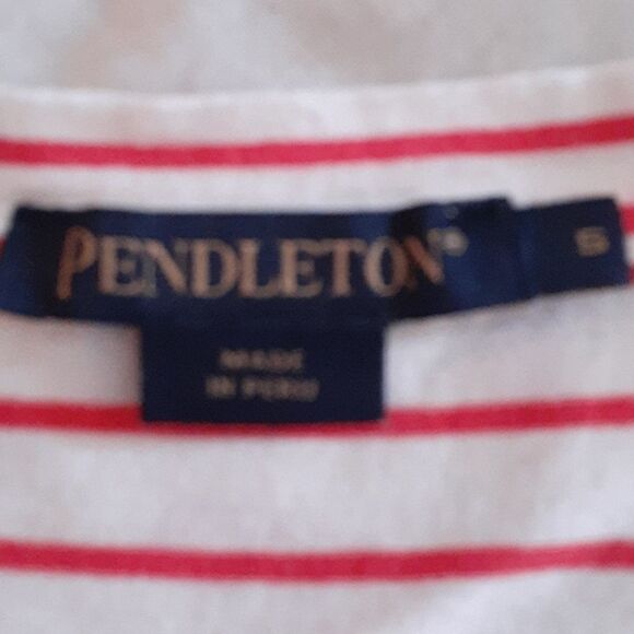 Pendleton Women's Casual redā andĀ white striped topāsizeāsmallš5āforā$25 - Picture 3 of 5